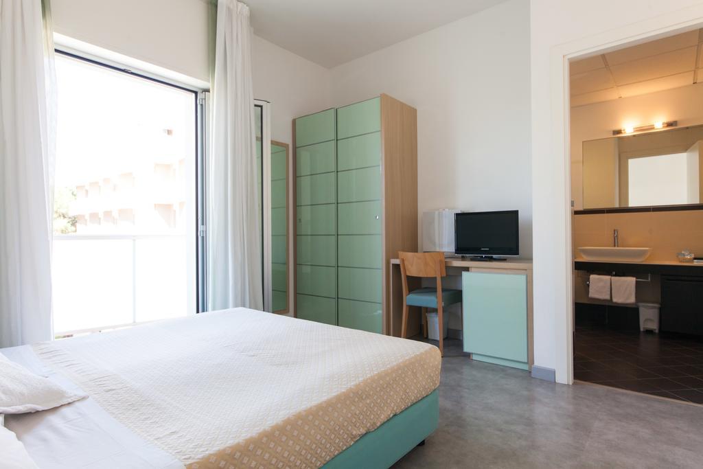 Hotel Sahara Milano Marittima Zimmer foto