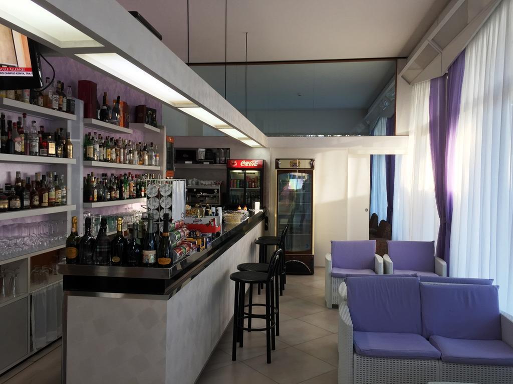 Hotel Sahara Milano Marittima Exterior foto